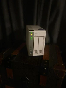 QNAP 2-bay Turbo NAS TS-231P Network Attached Storage Private Cloud 2x2TB - Photo 1/1
