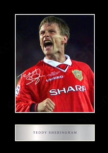 Teddy Sheringham Man Utd A3 Wood Blk Frame Signed Ltd Edition Memorabilia Print - Bild 1 von 2