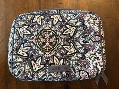 Vera Bradley Cord keeper Organizer - Image 1 of 3