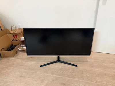 Samsung LS34J550WQNXZA 34" Ultra WQHD Widescreen LCD Monitor - Image 1 of 2