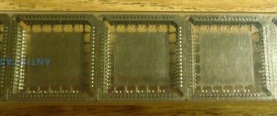 Enchufe PLCC de 68 pines - Robinson Nugent - Montaje en superficie - NUEVO PLCC68SMT Foto 1 de 3