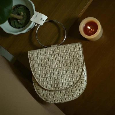 URBAN OUTFITTERS бежевый аллигатор печать клатч новый с Ярлыками - Изображение 1 из 4