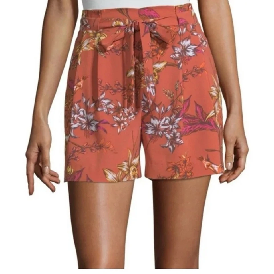 Pantalones Cortos Worthington Kiara Floral Bolsa de Papel Grandes Nuevos con Etiquetas Foto 1 de 4