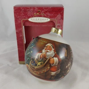 🎄Hallmark Keepsake Ornament Jolly Visitor Santa Claus Christmas Tree Ball 2001 - Picture 1 of 14