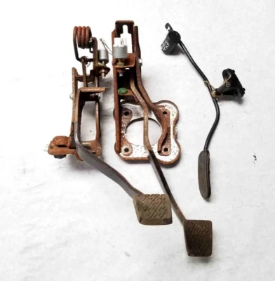 2000 01 02 03 TOYOTA CELICA GT conjunto de pedais de freio a gás embreagem 1,8L - Imagem 1 de 3