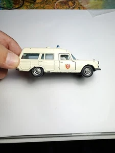 Antique Mercedes Binz Ambulance " Matchbox " King Size Toy Car Made In England - Picture 1 of 12
