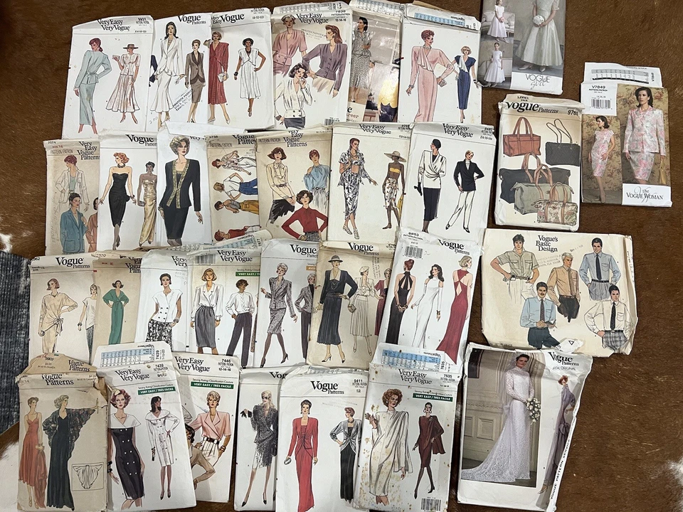 31 Lot Vintage Clothing Patterns Vogue Very Easy Woman Men  Dress Purse Shirt - Image 1 of 4