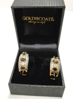 Brincos de argola de ouro com pedra preta e branca Gold Coast - Imagem 1 de 4