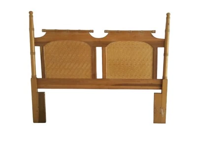 Cabecero Mid Century Imitación Bambú Arce Tejido Caña Dividida Paneles Tamaño Queen Foto 1 de 4