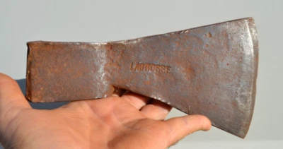 Fer de hache ancien gravé "LABROSSE" (1kg515 - 22cm) - Photo 1/4