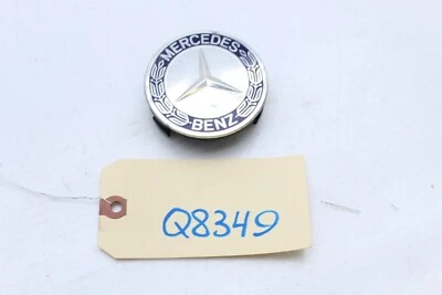 MERCEDES-BENZ WHEEL CENTER CAP A 171 400 00 25 Q8349 - Image 1 of 4