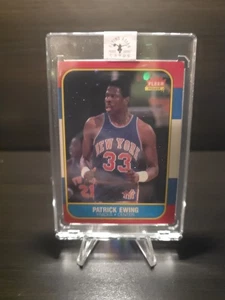 Fleer Patrick Ewing Rookie RC #32 Knicks 1986-87 - Imagen 1 de 2