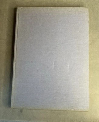 366 Bedtime Tales - 1979 - Illustrated Hardback - Hamlyn - Image 1 of 4