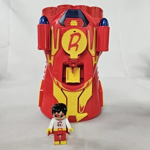 Ryan’s World Red Titan Gauntlet With Fugure No Discs Lights & Sounds Work LESEN⬇ - Bild 1 von 9