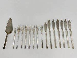 WMF MODELL NEW YORK 4600 BESTECK 16 TEILE 90 SILBER BAUHAUS DESIG - Picture 1 of 10