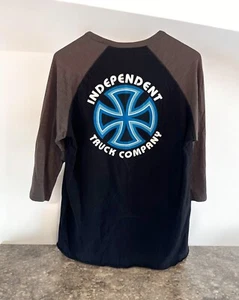 Camiseta raglán vintage años 90’s INDEPENDENT Truck Co rara negra gris para hombre talla pequeña - Imagen 1 de 10