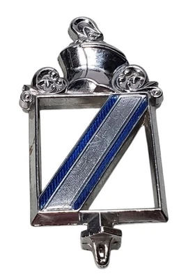 老式 20 世纪 70 年代 BUICK REGAL HOOD 装饰原始设备制造商 GM 72 73 — 第 1/4 张图片