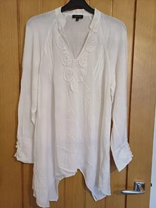 VINTAGE ‘SPENSE’ WHITE APPLIQUED 'HIPPY/FESTIVAL' DIP HEM TUNIC BLOUSE SIZE SM - Picture 1 of 10
