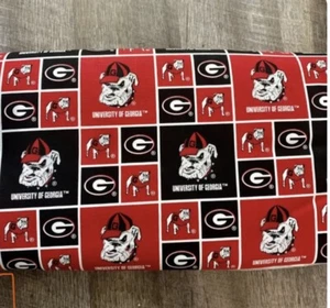 UNIVERSITY OF GEORGIA COTTON FABRIC GEORGIA BULLDOGS College Football 5 Yards - Picture 1 of 3