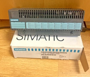 SIEMENS SIMATIC S7 DIGITAL IN/OUTPUT MODULE 6ES7 133-0BN01-0XB0 - Picture 1 of 7