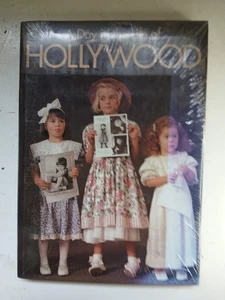 A Day in the Life of Hollywood (1992, Hardcover) - Sealed - NEW Large- 14" x 10" - Bild 1 von 3