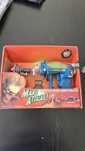 Mars Attacks Gun Phaser Trendmasters 1996 - Bild 1 von 9