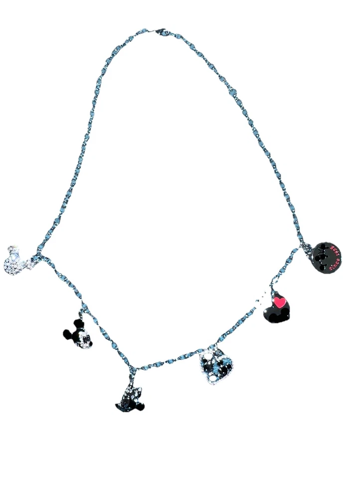 Collar con dije de Mickey y Minnie Mouse 90 cumpleaños de Mickey Foto 1 de 4