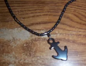 Collar hemalyke en forma de ancla negra. Juego de 1. - Imagen 1 de 4