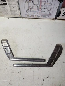1956 ‘56 Chevrolet Bel Air Paint Divider Trim Rear Door Molding 4 Door - Picture 1 of 2