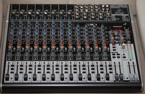 Behringer Xenyx X2222USB Mixer Mixer Mixer - Foto 1 di 15