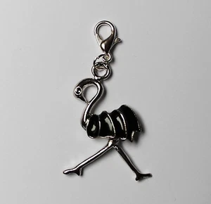 Elegante colgante color - encanto - avestruz - avestruz - plata / negro - Imagen 1 de 1