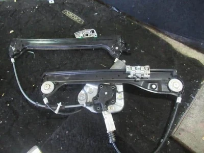 BMW Z4 2004 GH-BT30 Front Right Door Regulator 6927548 [Used] [PA76101635] - Image 1 of 4