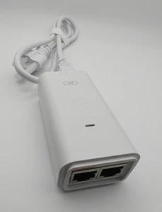 Ubiquiti POE 24v Gigabit 10/100/1000Mbps Injector UNIFI New - Picture 1 of 2
