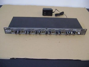 ROLLS RA62C  6 CHANNEL STUDIO HEADPHONE AMPLIFIER       NICE CONDITION! - Picture 1 of 16