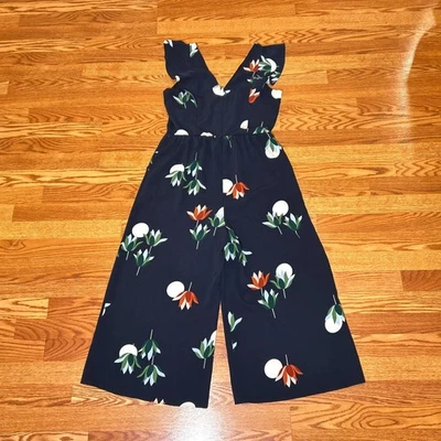 Macacão Ann Taylor Factory tamanho 6 azul floral perna larga bolsos boho em excelente estado usado - Imagem 1 de 4