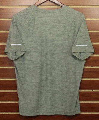 Camiseta Old Navy Para Hombre Ultra Suave Respiración ON Go-Dry Cool Activa Mediana Salvia Nueva  Foto 1 de 4