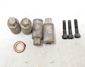 77 Yamaha TT500 TT 500 Piston Cylinder Mounting Nuts Bolts Hardware - Picture 1 of 3