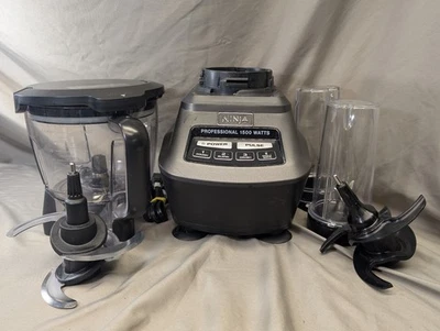 Procesador licuadora de cocina Ninja Professional 1500 vatios con accesorios - probado Foto 1 de 4