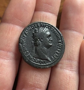 Moneta Antica Romana IMPERATORE DOMIZIANO Dupondio 86AD FORTUNA - RIC753 - 11,4g - Foto 1 di 2