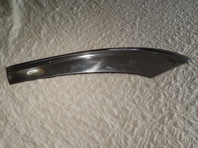 51-53 Buick Special Super Eight/Vagón IZQUIERDO IZQUIERDO DERECHO Moldura Trasera Cuatro Puertas Foto 1 de 4