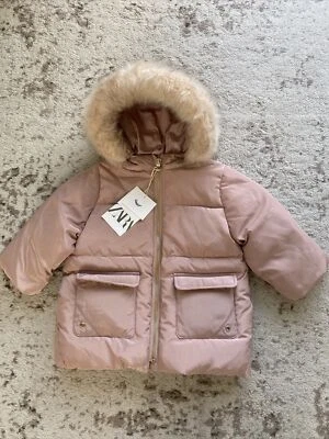 Новый Zara Baby Girl розовый мех вкладыш пуховик вниз перо Куртка Пальто 12-18 М - Изображение 1 из 4