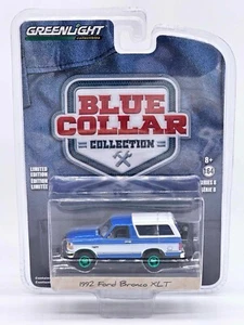 Greenlight 35180-F 1:64 Blue Collar Series 8 1992 Ford Bronco XLT MÁQUINA VERDE - Imagen 1 de 2
