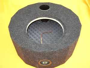 Spare wheel enclosure, for 30 cm subwoofer incl. cover + insulation, bass reflex, size M - Picture 1 of 1