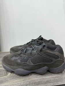 Adidas Yeezy 500 Low Utility nere taglia 10. F36640 - Foto 1 di 18