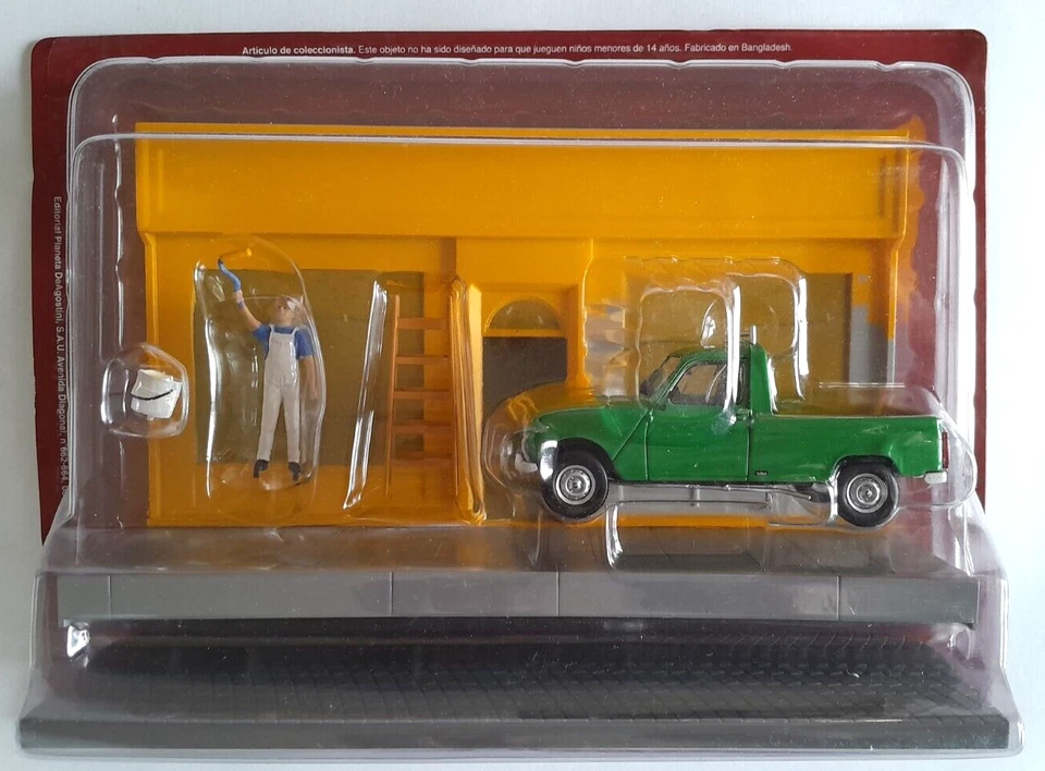 DIE CAST 1/43 - Véhicules Utilitaires - Pick up Renault 4L - DIORAMA - Immagine 1 di 1