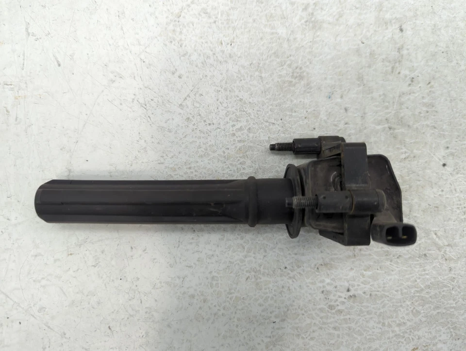 2004-2010 Chrysler Pt Cruiser Ignition Coil Igniter Pack RGJA4 - Image 1 of 4