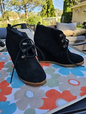 Botines de cuña con cordones de gamuza negros talla 8 Foto 1 de 4