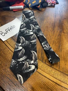 👔❤️ DOLPHIN ANIMAL DRESS SUIT DESIGNER NECKTIE TIE FREE SHIPPING 👔❤️ - Picture 1 of 5