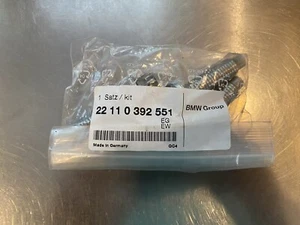 BMW Genuine OEM Engine Mount Bracket Bolt Set   128i 325i 325xi 328i 22110392551 - Picture 1 of 5
