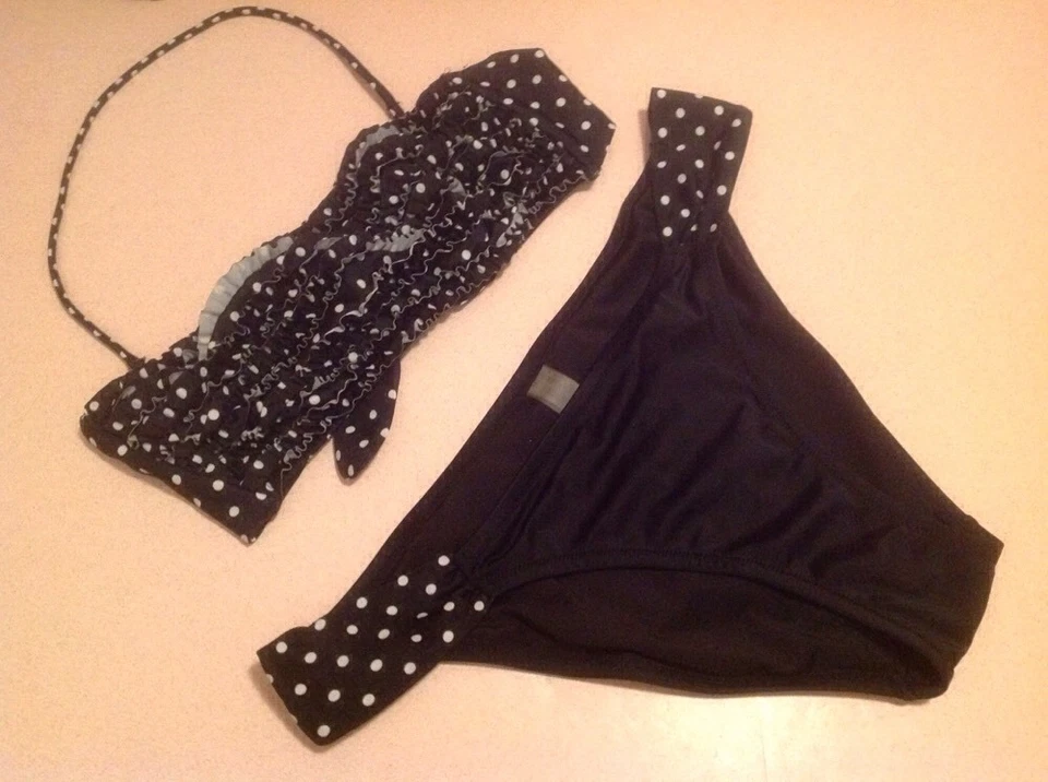 Victorias Secret NUEVO Traje de Baño Halter Bandeau Top M Hipkini B/N Lunares  Foto 1 de 1